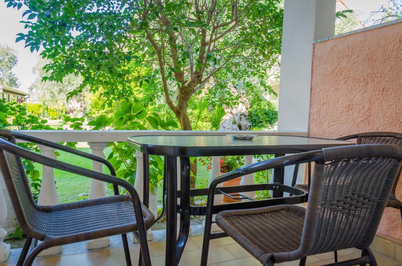 Villa Eden ลีเมนาส ภายนอก รูปภาพ