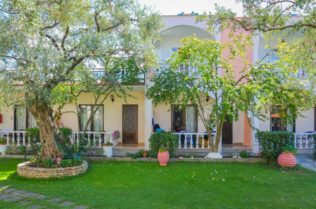 Villa Eden ลีเมนาส ภายนอก รูปภาพ